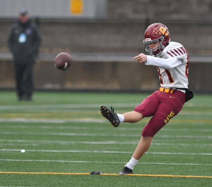 Central-Catholic.Tualatin.6A-football-final.Taylor-Balkom.13